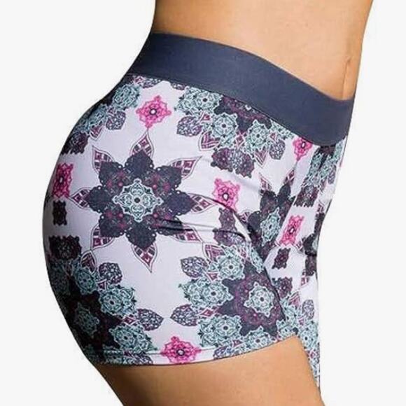 Onzie Flow Bike Shorts Color: Boho Love Print Woman's size Small/medium #285 - Picture 3 of 15